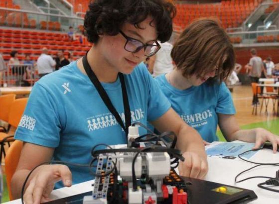 Univerzitet u Zenici bio domaćin Državnog takmičenja u robotici