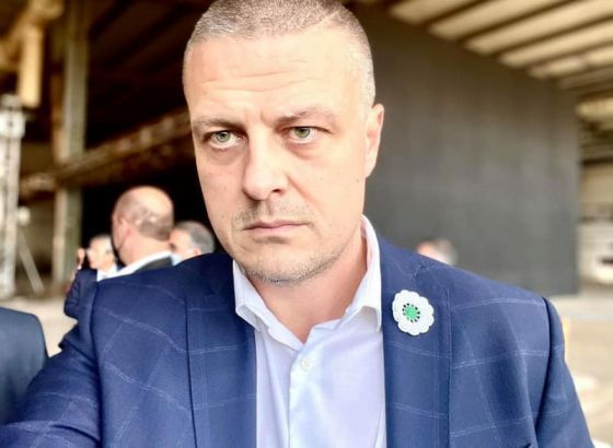 Mijatović pozvao svoje protivnike da odaju počast žrtvama genocida u Srebrenici: Pokažimo razliku između nas i Dodikovog režima