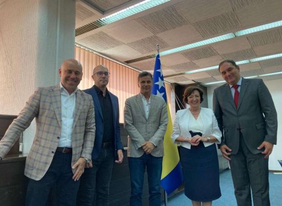 Novalić i Dujmović s predstavnicima fudbalskih klubova Željezničar, Sarajevo i Zrinjski