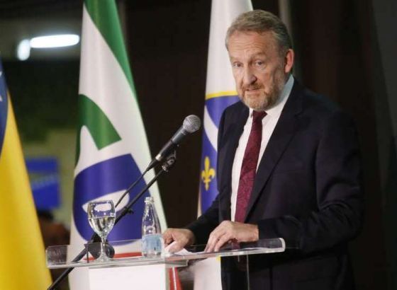 Izetbegović: Iz dopisa Čovića i Radmanovića nagovještava se nastavak blokada i ucjena