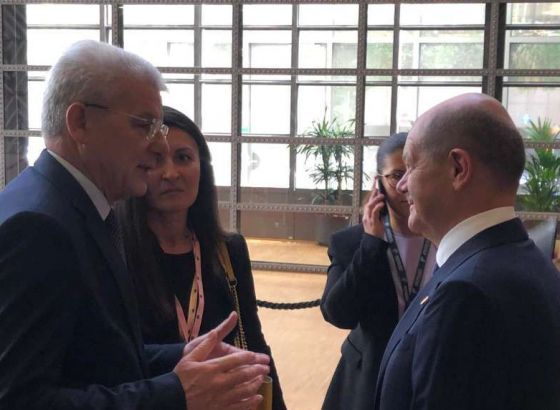 Džaferović nakon razgovara sa Scholzom: Omogućiti kandidatski status i za BiH