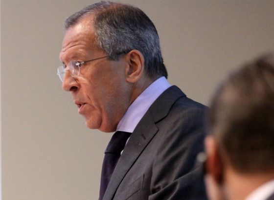 Lavrov o kandidatskom statusu Ukrajine i Moldavije: EU i NATO okupljaju koaliciju za rat s Rusijom