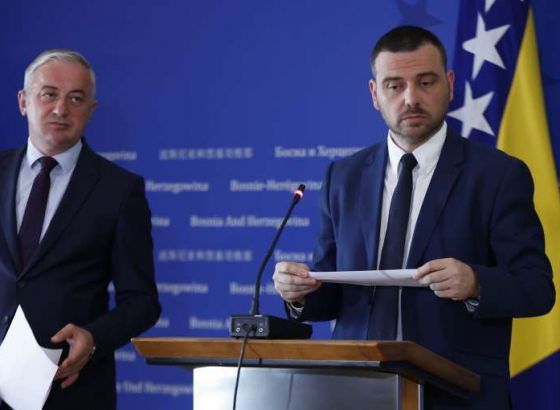 Borenović i Magazinović zapanjeni SNSD-ovim protivljenjem ukidanju akciza na gorivo