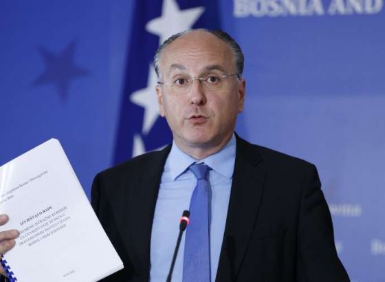 Arnaut: Istražna komisija utvrdila ogromnu spregu između politike i pravosuđa