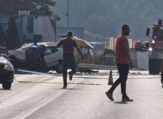 U teškoj prometnoj nesreći u Vitezu poginula jedna osoba