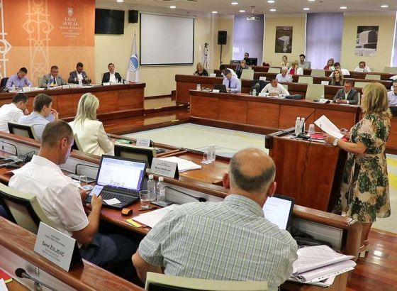 Novalić obećao 200.000 KM za zaštitu Partizanskog spomen groblja