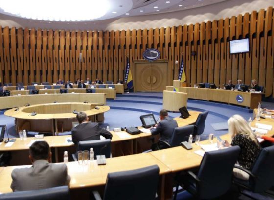 Dom naroda PSBiH u drugom čitanju usvojio prijedlog budžeta institucija BiH za 2022.