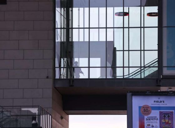 Naoružani napadač ubio tri osobe u tržnom centru u Kopenhagenu