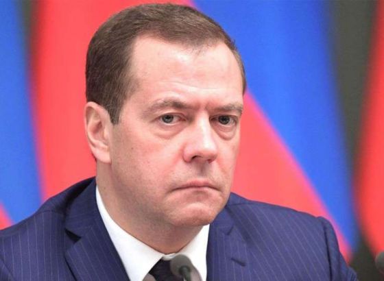 Medvedev: Pokušaji Zapada da kazni Rusiju riskiraju ugrožavanjem čovječanstva