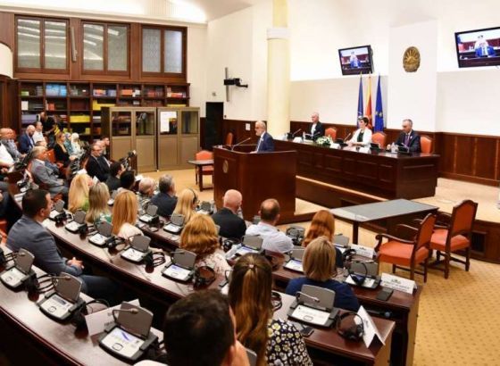 Kоmemorativna sjednica u Skupštini Sjeverne Makedonije povodom sjećanja na genocid u Srebrenici