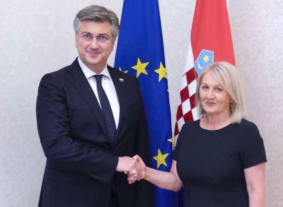 Plenković podržao Borjanu Krišto: Naš je zajednički cilj osigurati jednakopravnost Hrvata