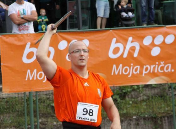 Bacač koplja Dejan Mileusnić s tačno 77 metara pobijedio na mitingu u Novom Mestu