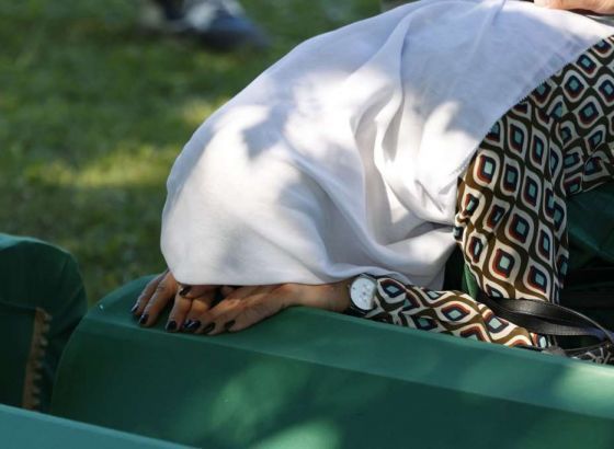 Crna Gora: 11. srpnja proglasiti danom sjećanja na žrtve genocida u Srebrenici