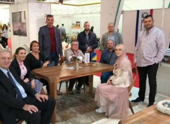 Drvni klaster BiH “Namještaj i drvo” Sarajevo  na najvećem sajmu namještaja u Evropi 'MOW 2022' 