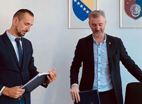KS - Novi kolektivni ugovor za državne službenike i namještenike