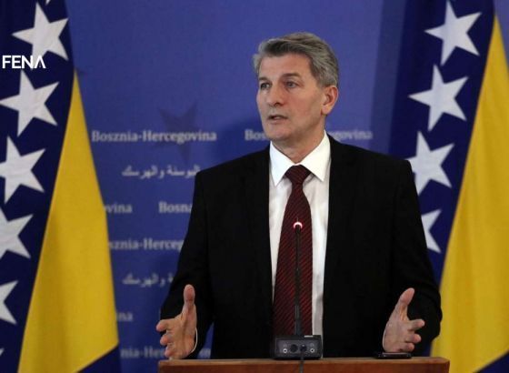 Mehmedović poziva na podizanje optužnice protiv Christiana Schmidta