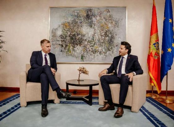 Odnosi Crne Gore i BiH prijateljski i bratski