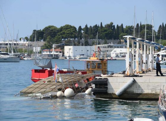Split: Policija privela kapetana koji se pijan zabio brodom u obalu