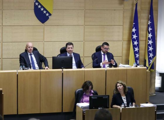 Zaimović uputio pismo Schmidtu da se obrati na sjednici Predstavničog doma PFBiH