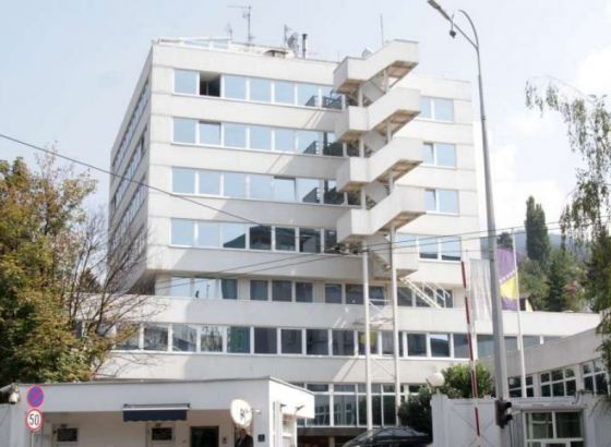 Schmidt najavio tehničke izmjene Izbornog zakona - Tokom sastanka vikao i lupao rukom od sto