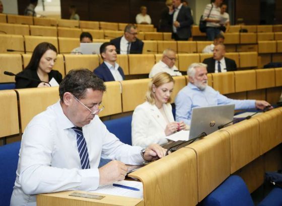 Parlament FBiH - Delegati odobrili unaprijeđenje sistema postupanja oduzetom imovinom