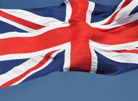 Britanska ambasada podržala Schmidtove odluke i osudila ponašanje pojedinih političara
