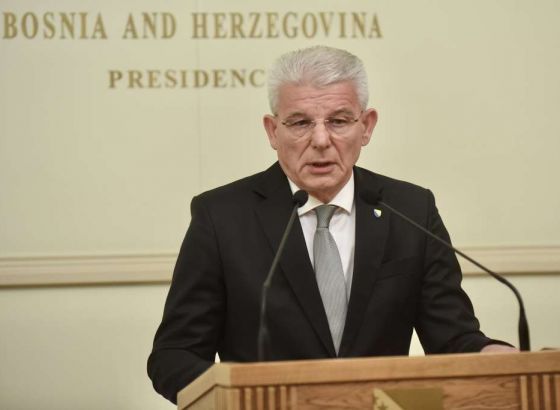 Džaferović: Neka međunarodna zajednica osudi prijetnje HDZ-a, a ne da popušta pred njima