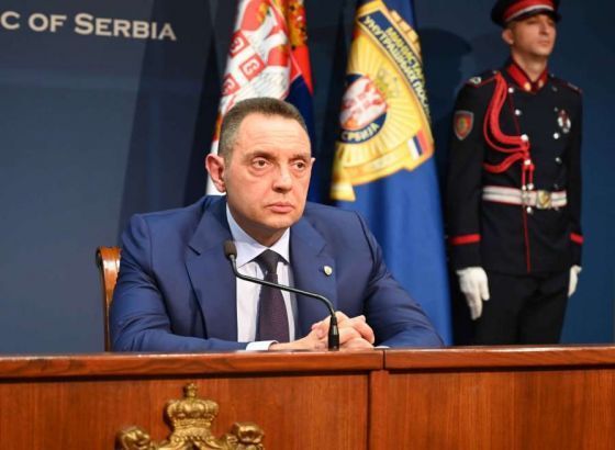 MUP Srbije uhitio policajce osumnjičene za šverc i prodaju kokakina