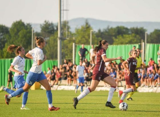Pobjeda nogometašica SFK 2000 Sarajevo protiv Osijeka u prvoj utakmici regionalnog turnira