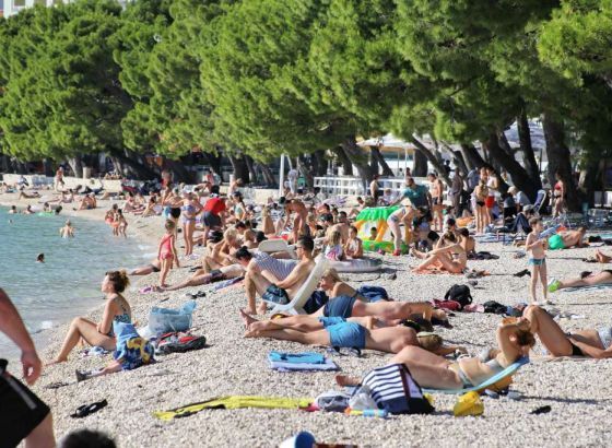 Krao po makarskim plažama pa uhićen