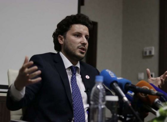 Crnogorski parlament raspravlja o povjerenju vladi