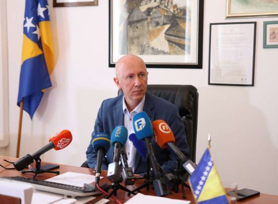 Dunović: Predsjednik FBiH mora razgovarati s potpredsjednicima ukoliko želi dobiti saglasnost