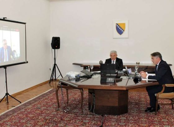 Predsjedništvo BiH - Odluke o kojima nije postignut konsenzus bit će uvrštene na narednu sjednicu