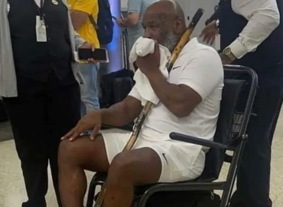 Mike Tyson završio u invalidskim kolicima i poručio: Nakon cijepljenja zdravlje mi je krenulo nizbrdo
