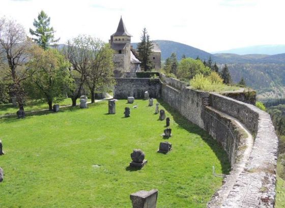 Stari grad Ostrožac najposjećenija turistička destinacija u Cazinu