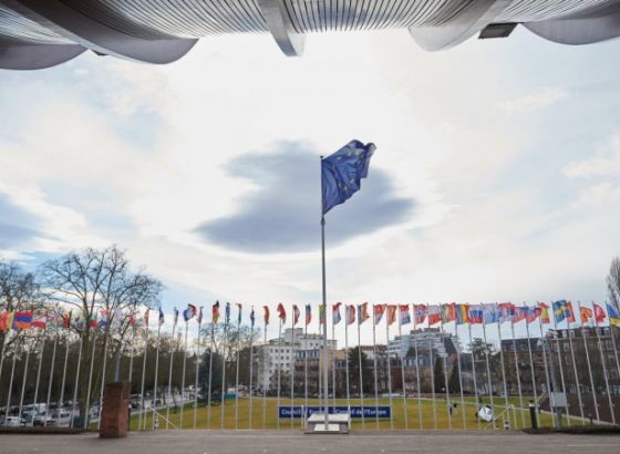 EU potpuno suspendovala sporazum o viznim olakšicama ruskim državljanima