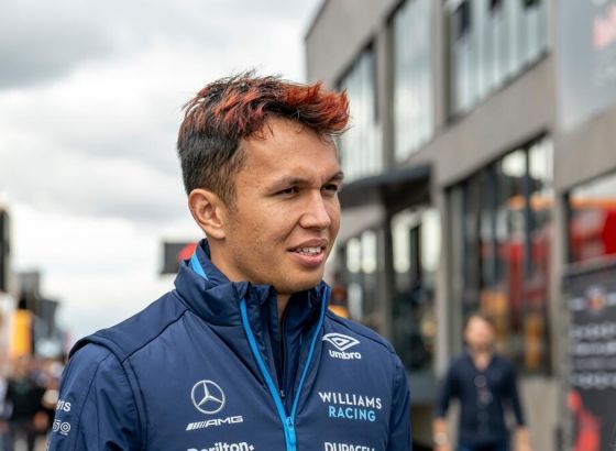 Formula 1: Albon doživio komplikacije nakon operacije slijepog crijeva