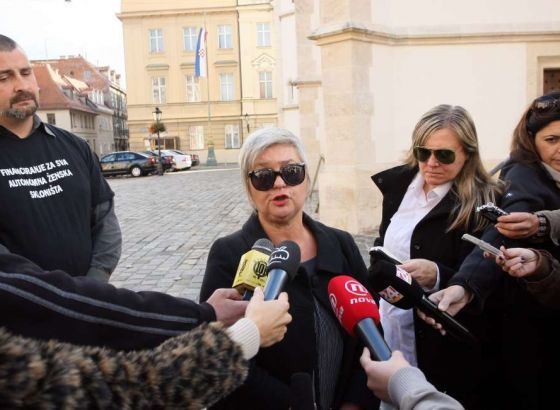 AŽKZ: Tijekom pandemije za trećinu žena nasilje učestalije