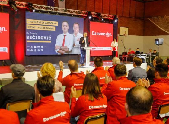 Bećirović: Izetbegović je kapitulirao pred politikom HDZ-a i potpisao 'legitimno predstavljanje'