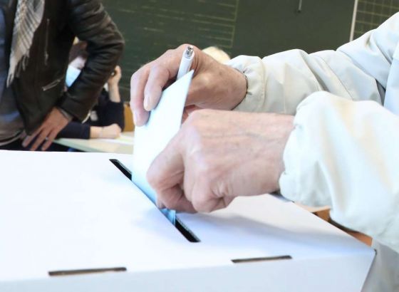 Od danas zabranjeno objavljivanje rezultate istraživanja javnog mijenja u vezi sa izborima