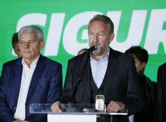 Izetbegović priznao poraz: Nisam mogao pobijediti 11 stranaka (VIDEO)