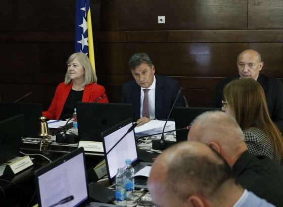 Prihvaćena inicijativa premijera FBiH za povećanje najnižih penzija