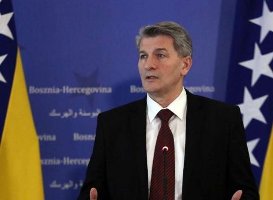 Mehmedović: Javnost mora znati šta Schmidt radi