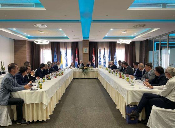 Sastanak dužnosnika HDZ-a BiH lokalne i županijske razine