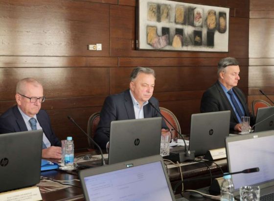 Vlada FBiH usvojila izvješće o izvršenju proračuna FBiH za devet mjeseci