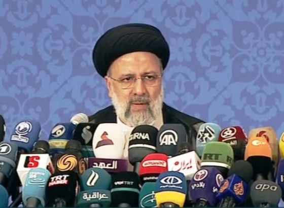 Raisi poručio Bidenu: Iran je oslobođen prije 43 godine