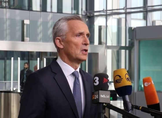 Stoltenberg: Na Ukrajini je da odluči pod kojim će uslovima pregovarati s Rusijom