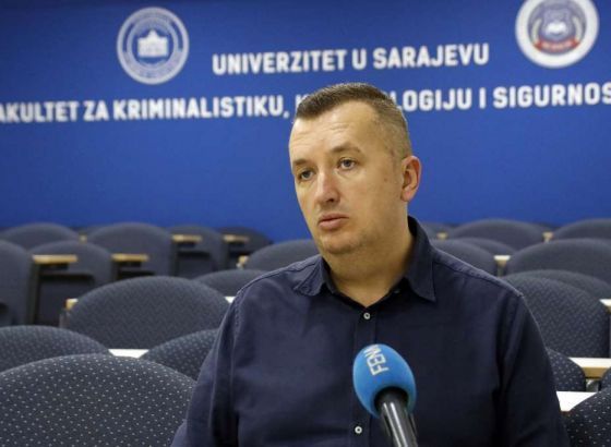 Mujanović: Dokumenti koje je usvojila Vlada FBiH omogućit će lakši prihvat bh. državljana sa stranih ratišta (VIDEO)