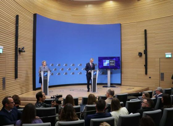 Ministri vanjskih poslova NATO-a u Bukureštu raspravljaju o pomoći Ukrajini