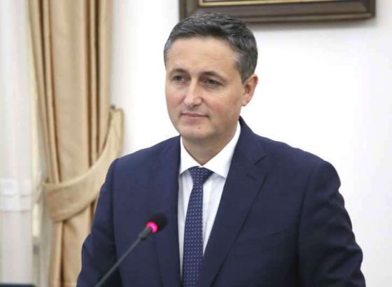 Bećirović: Oružane snage BiH su garant sigurnosti i odbrane naše domovine